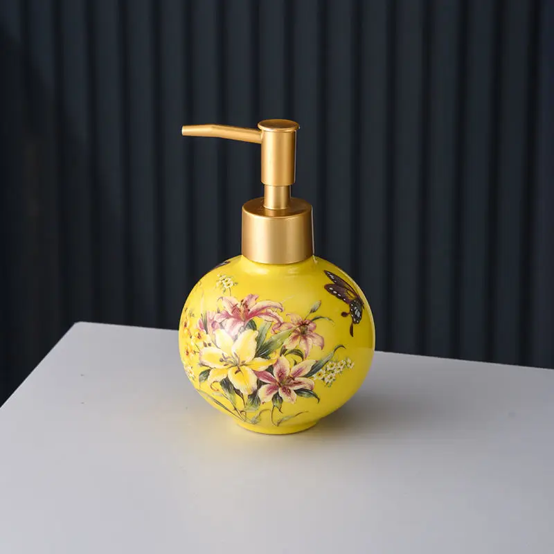 élégant distributeur savon
