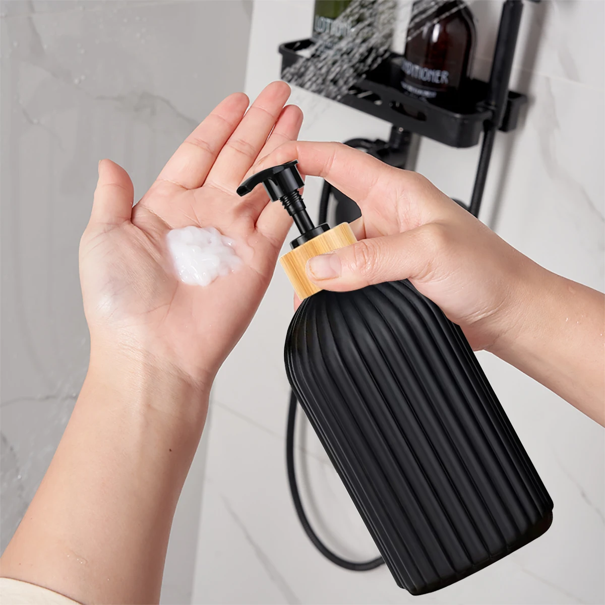 ensemble de salle de bain noir élégant