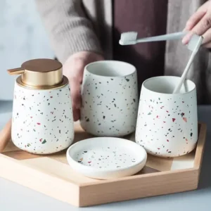 ensemble d'accessoires pour salle de bain